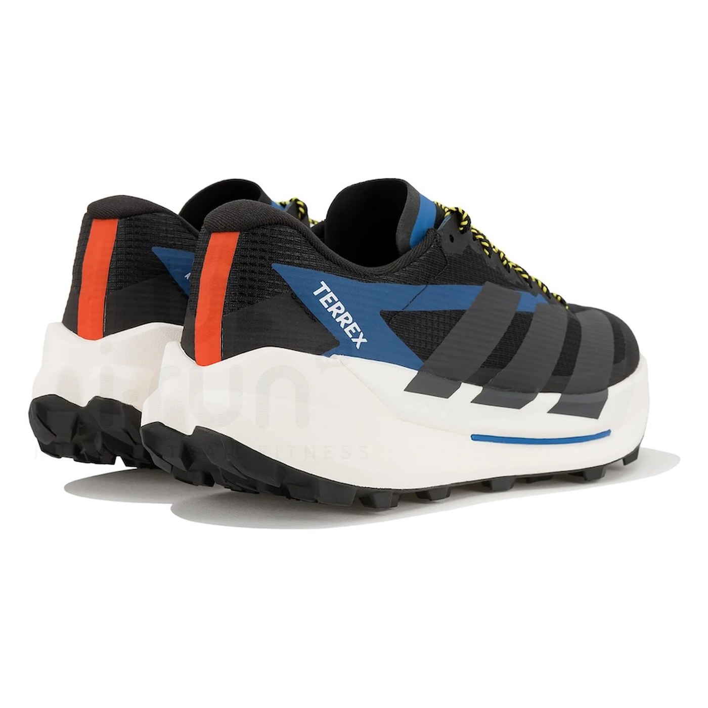 adidas Terrex Agravic TT vue arrière talon, renforts TPU et mudguard talonnier
