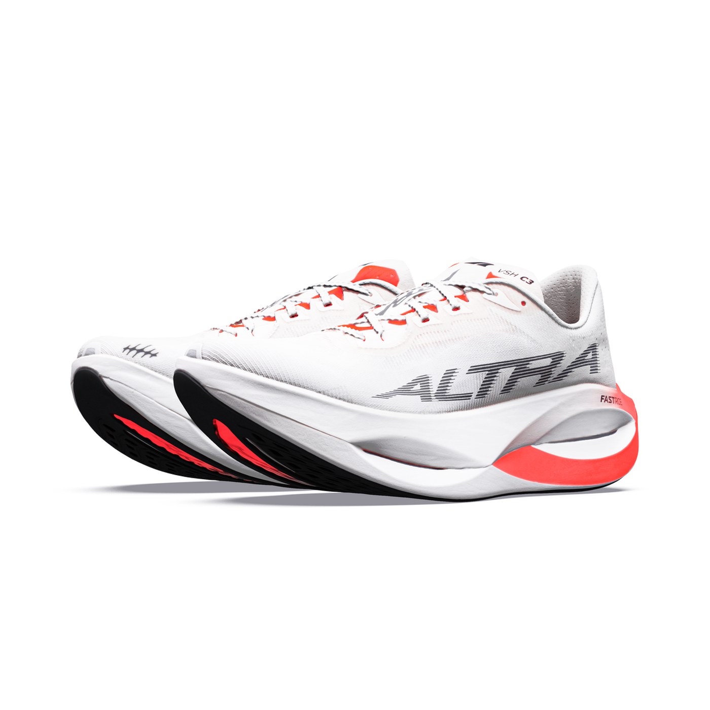 Altra Vanish Carbon 3, vue trois-quarts dynamique, paire complète