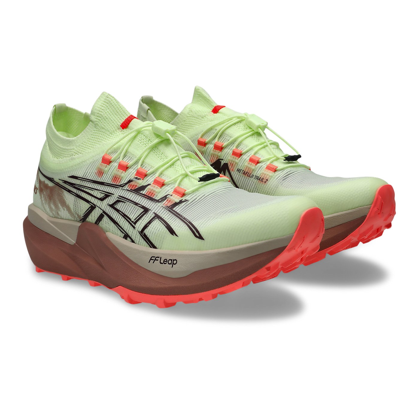 Asics MetaFuji Trail 2, vue 3/4 face