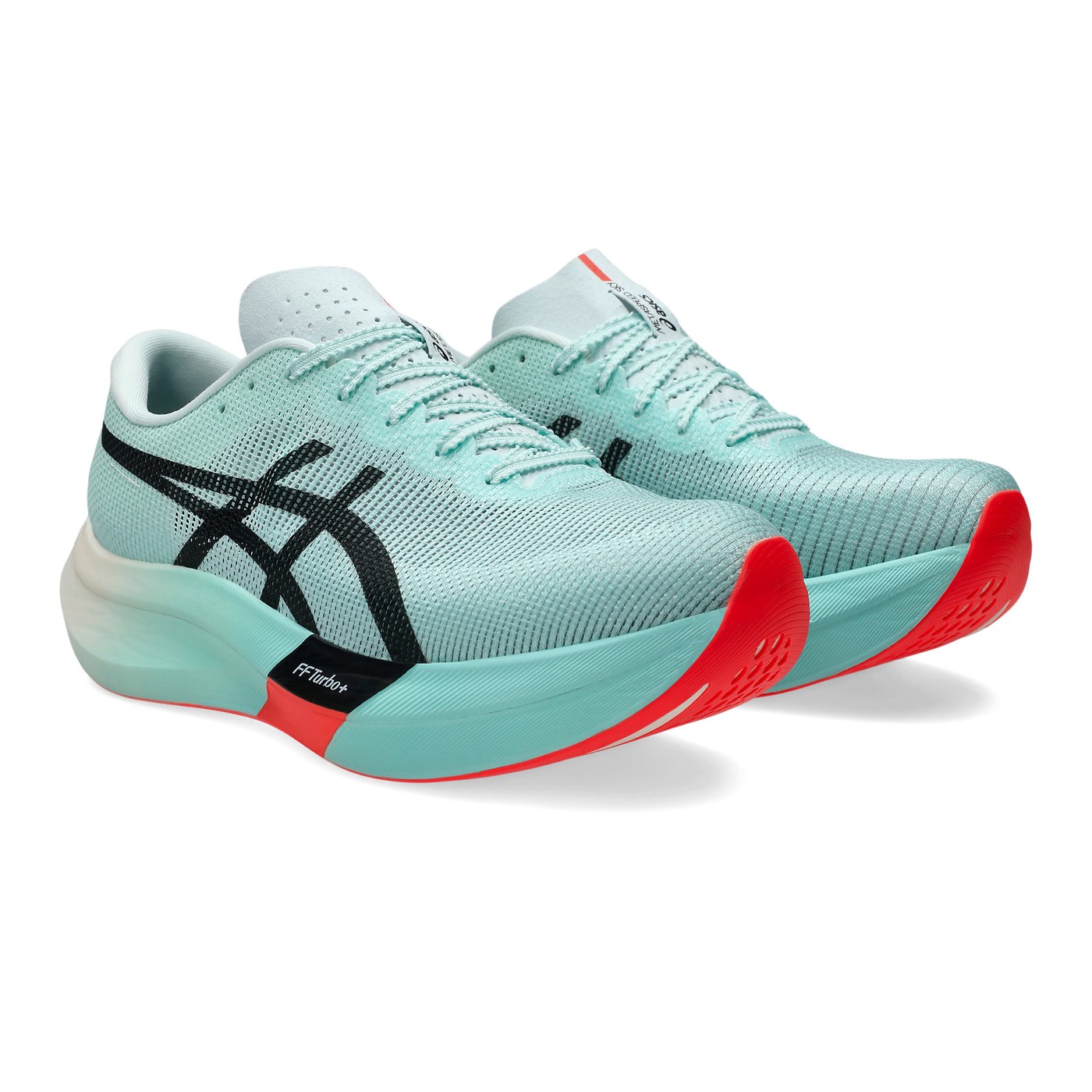 Asics Metaspeed Sky Paris, vue de trois quarts