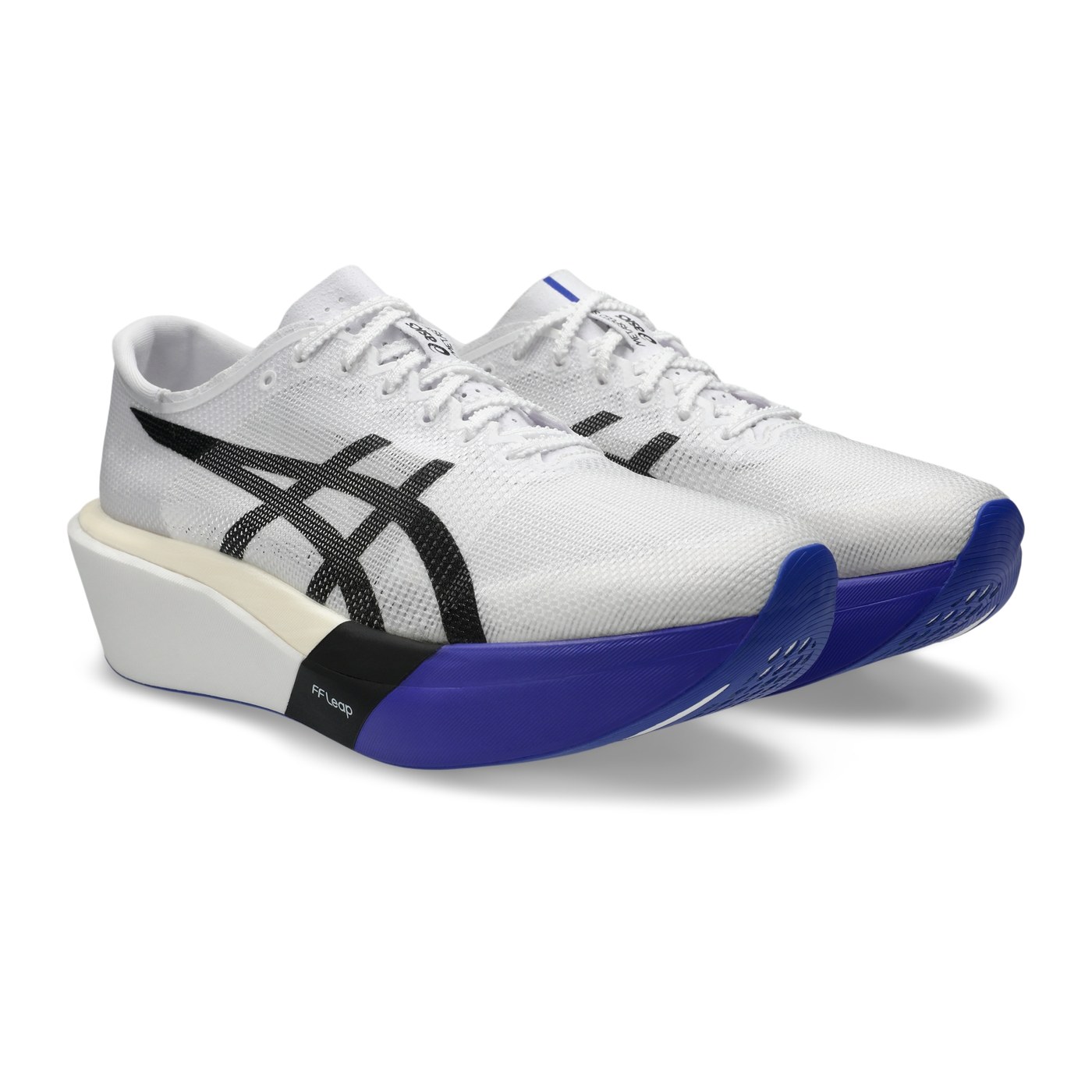 Asics Metaspeed Sky Tokyo vue trois-quarts face, coloris blanc et bleu cobalt