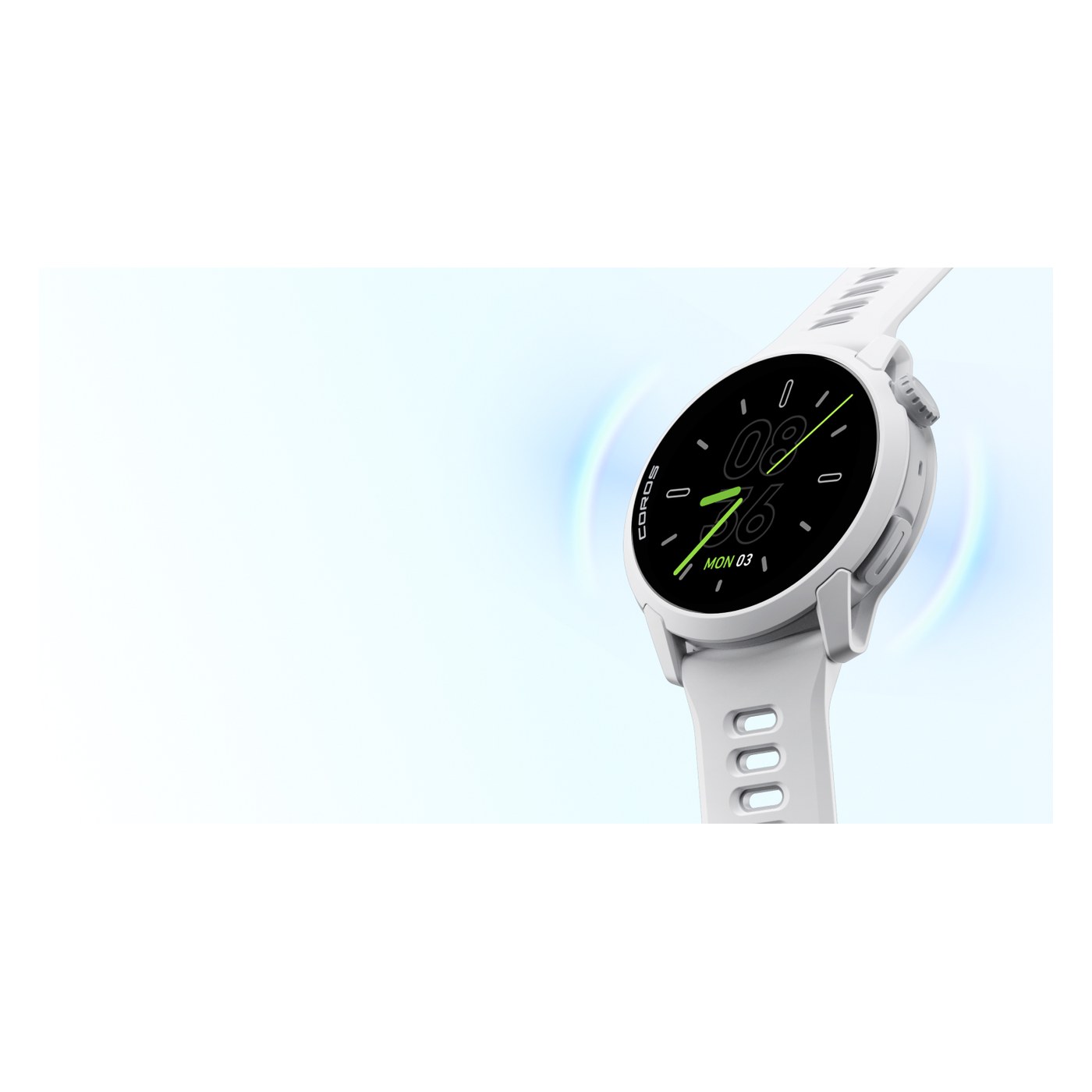 Coros Pace 4 vue 3/4 droite cadran AMOLED allumé