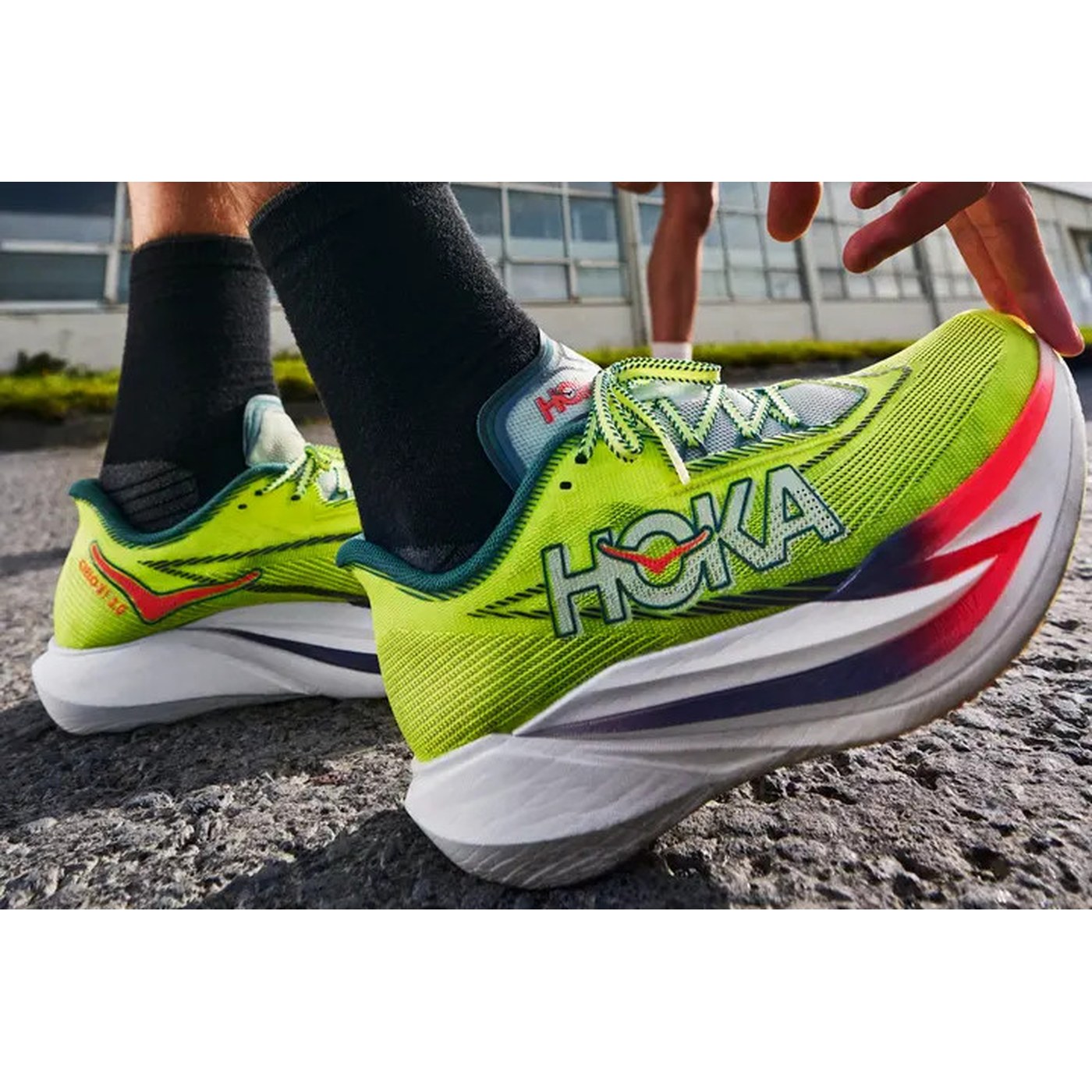 Hoka Cielo X1 3.0 détail tige fond néon