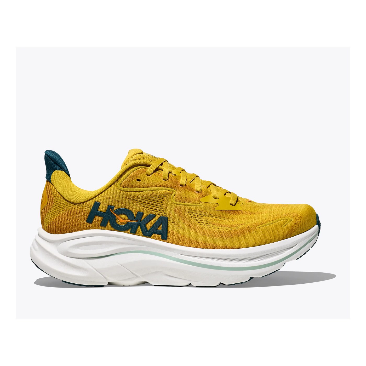 Hoka Clifton 10 — vue de profil latéral montrant le rocker et le stack 42 mm