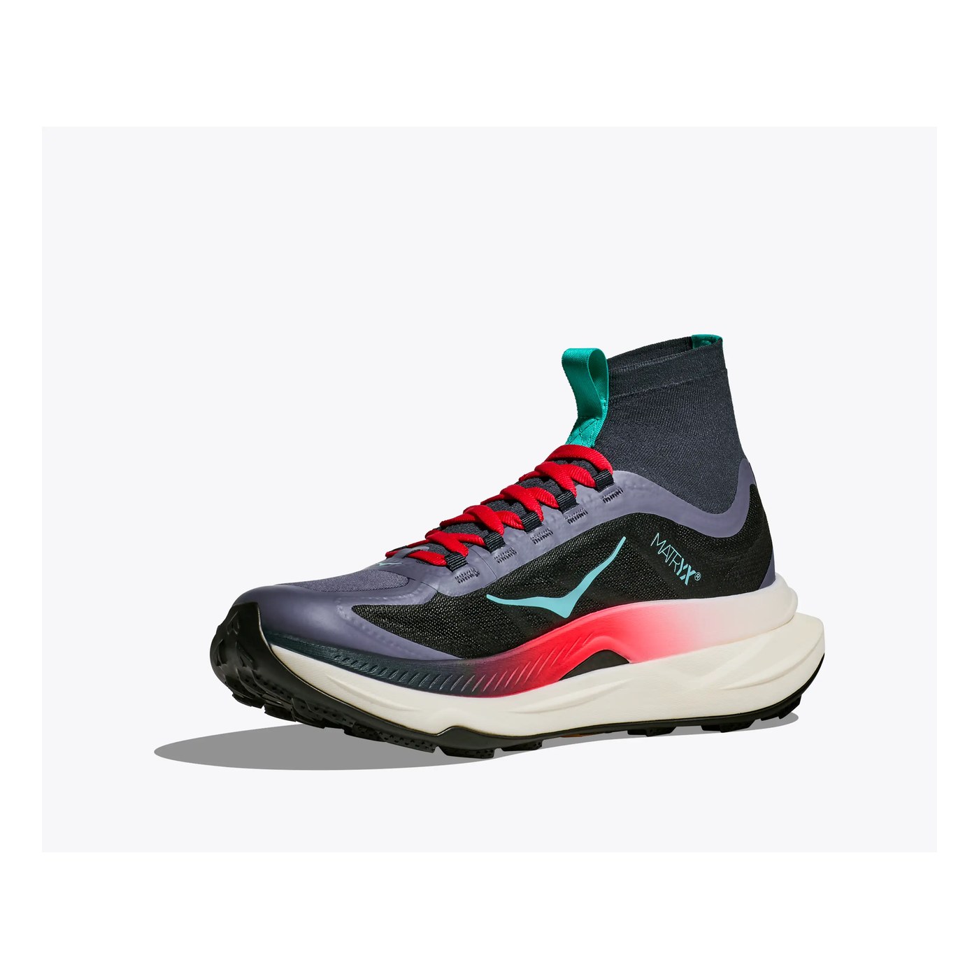 Hoka Tecton X 3 vue trois-quarts face, coloris noir et orange