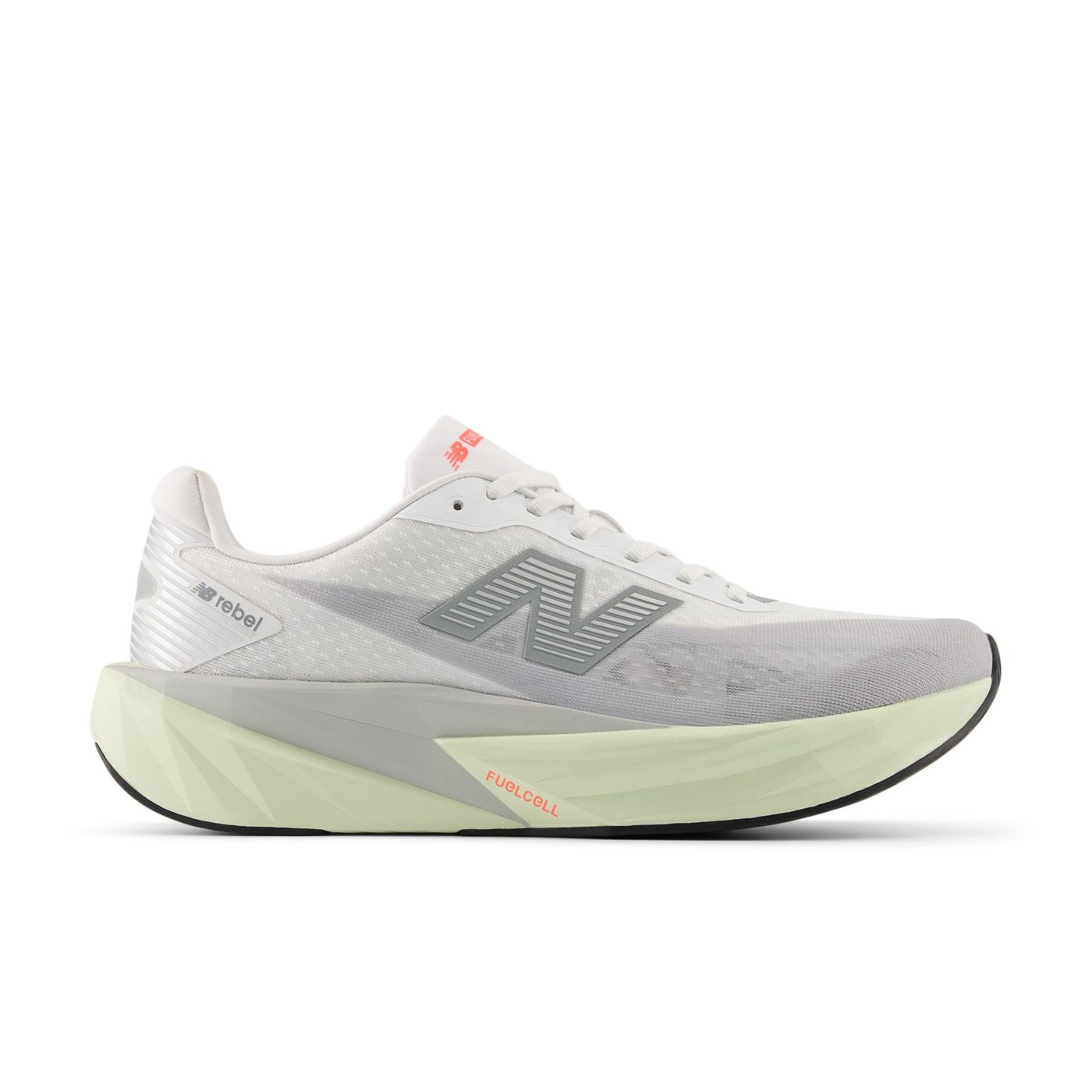 New Balance FuelCell Rebel v5 vue de profil latéral coloris Raincloud