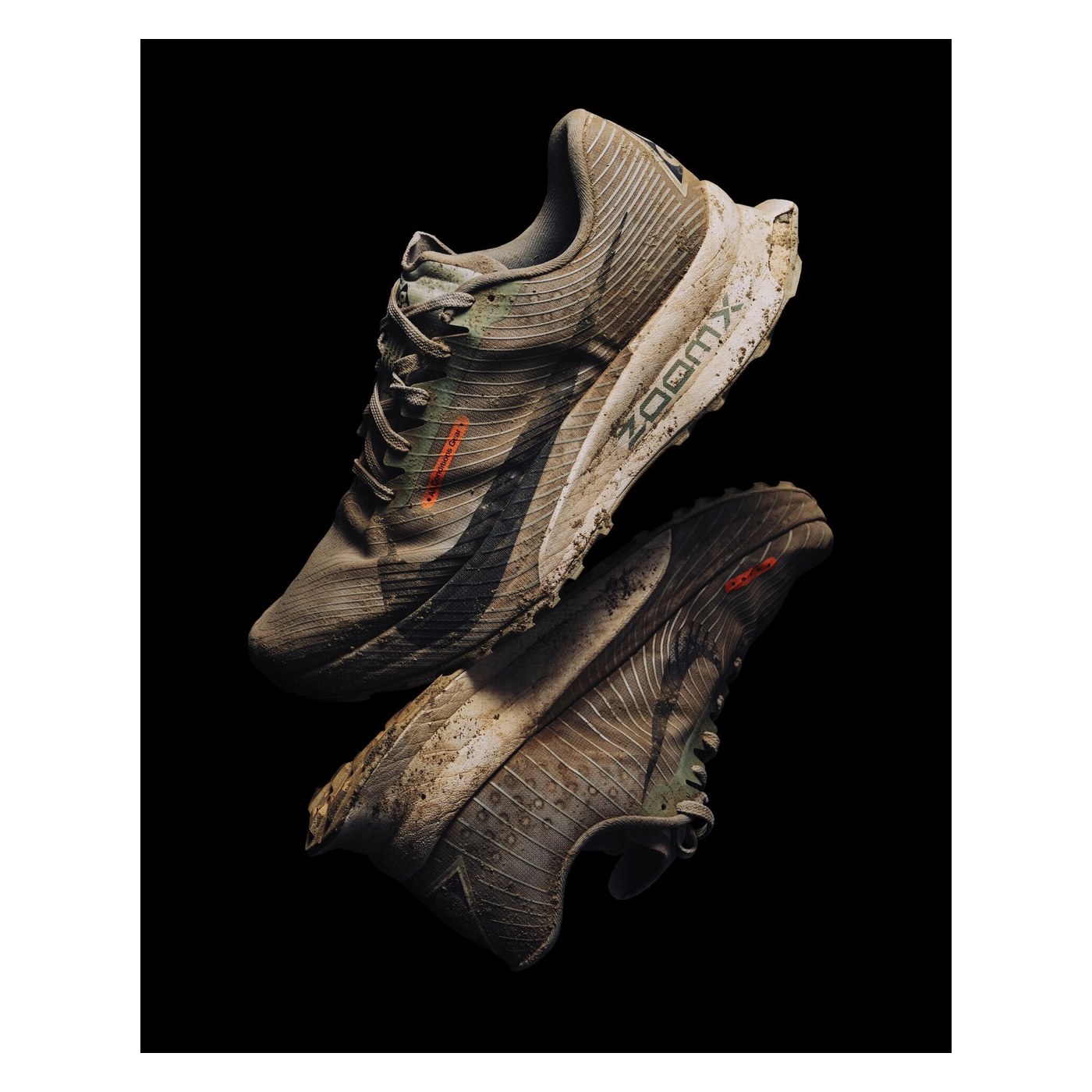 Nike ACG Ultrafly 2, vue 3/4 sur paire complète, coloris prototype Western States