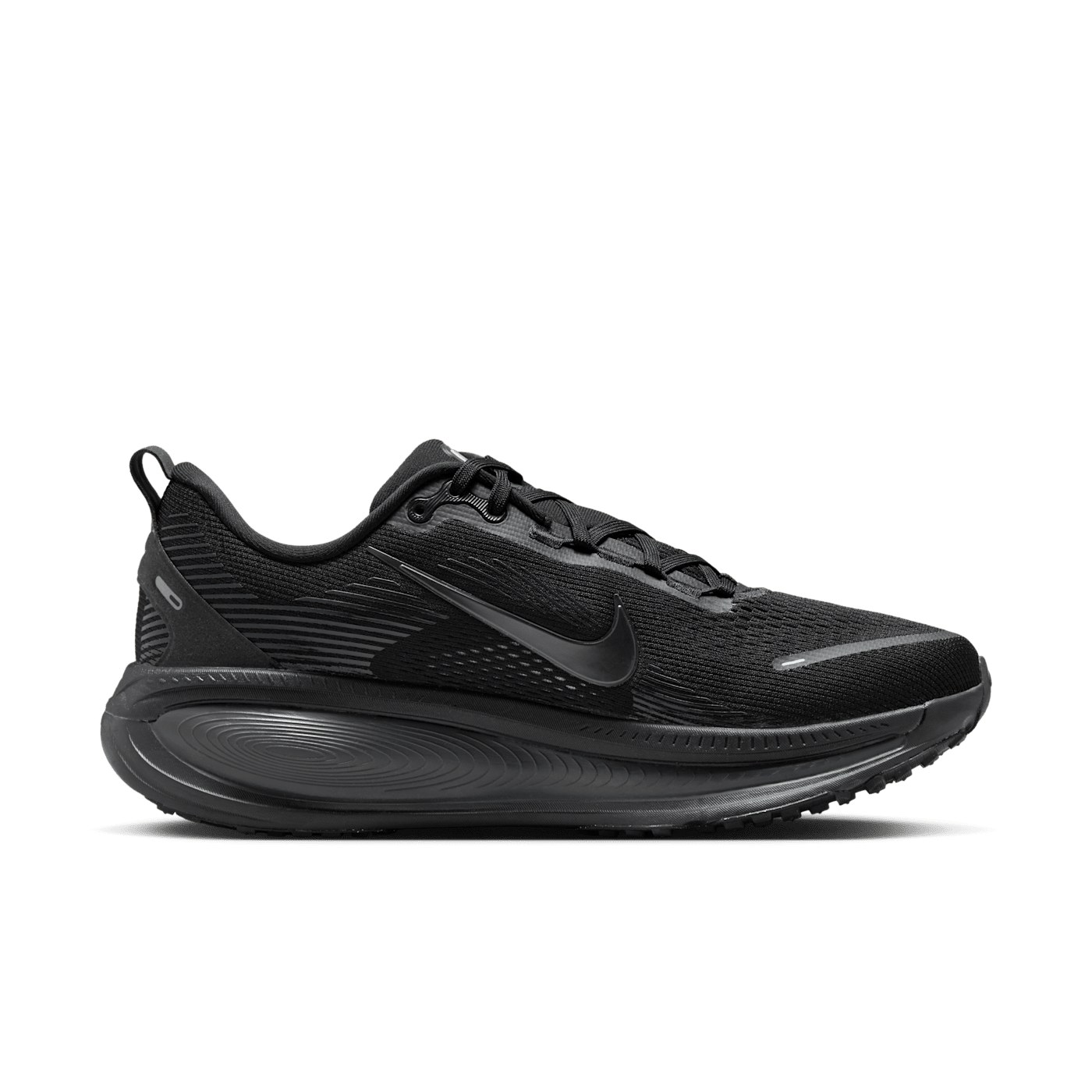 Nike Vomero 18, vue de profil