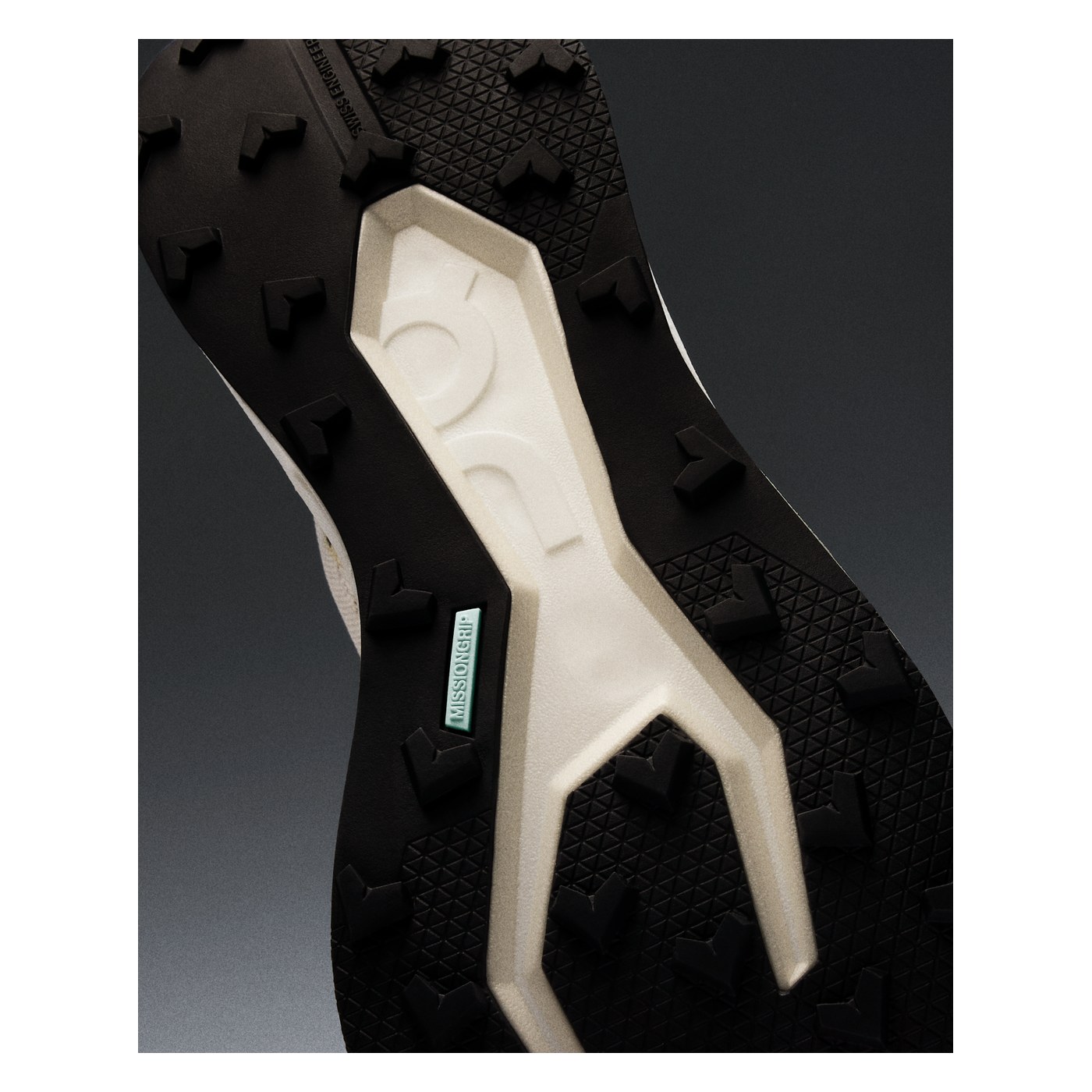On Cloudultra Pro semelle Missiongrip crampons