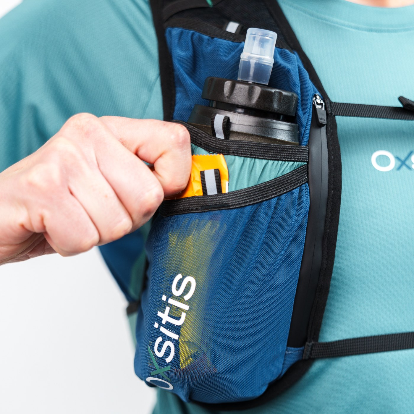 Oxsitis Gravity 10L pochettes avant et accès nutrition