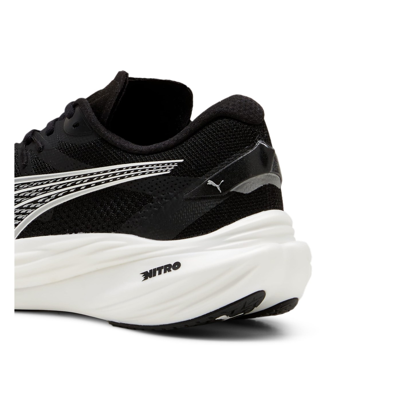 Puma Deviate Nitro 3 vue arrière, contrefort talon et logo Nitro