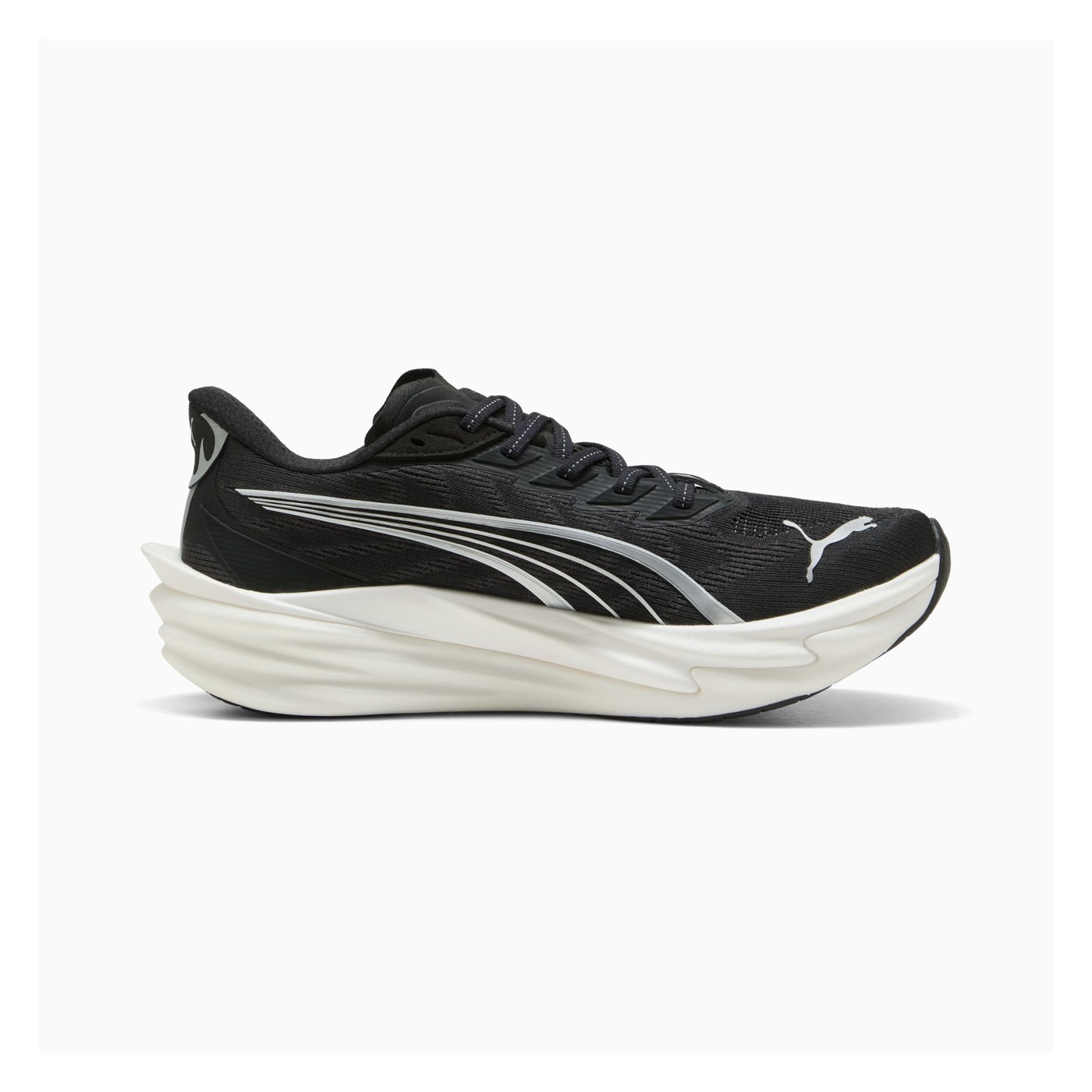 Puma Deviate NITRO 4 profil droit, détail tige PWRTAPE
