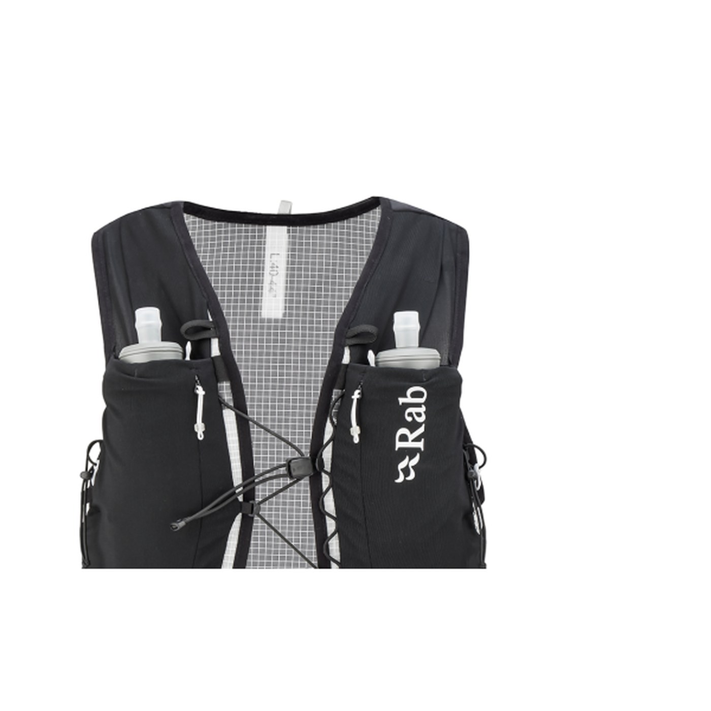 Détail flasques avant Rab Veil 6L avec cordelettes de compression