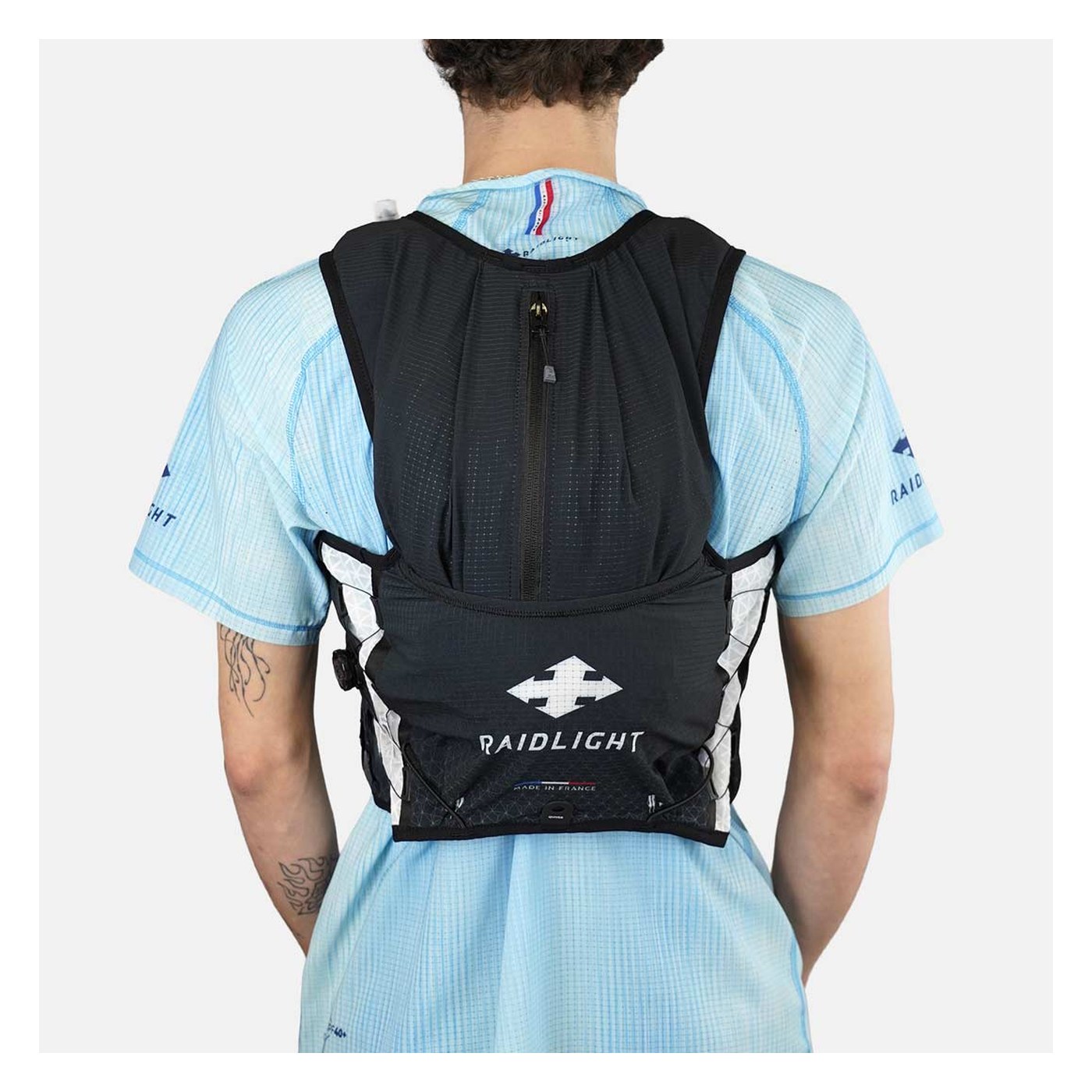 Raidlight Ultralight 12L vue de dos vue dorsale mannequin