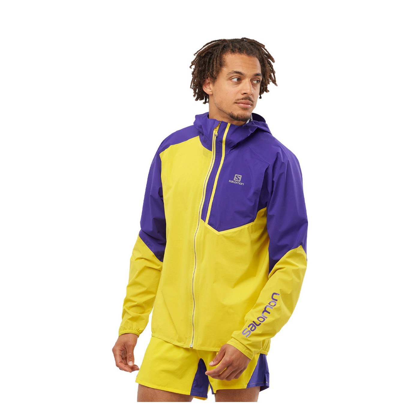 Salomon Bonatti Trail vue de face capuche baissée