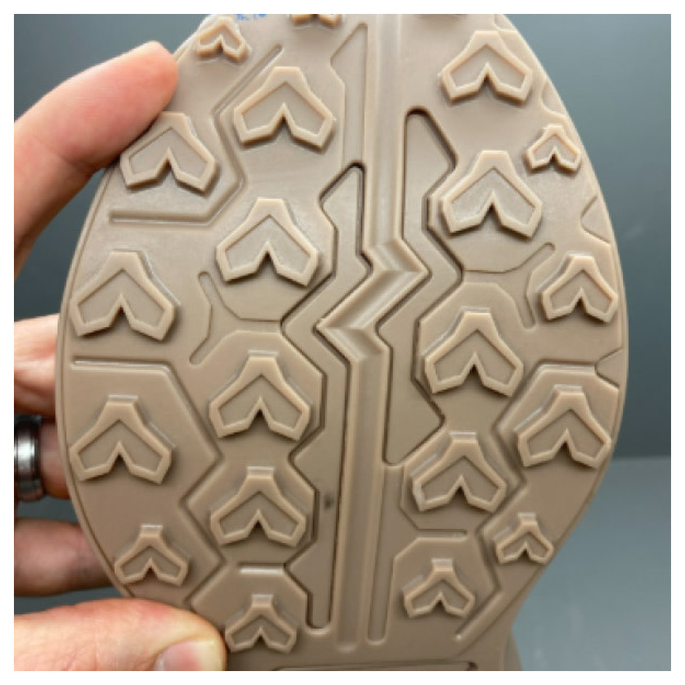 Détail de la semelle extérieure Spider Rubber Endure de la Teva Trailpeak